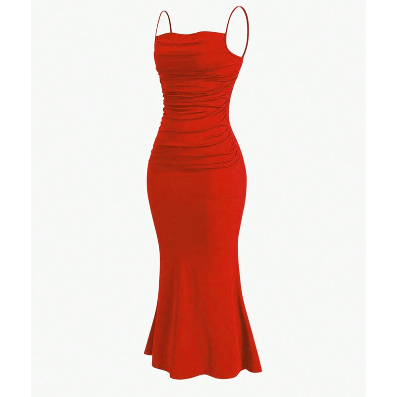Vestido Longo Feminino Ajustado e Babado na Barra